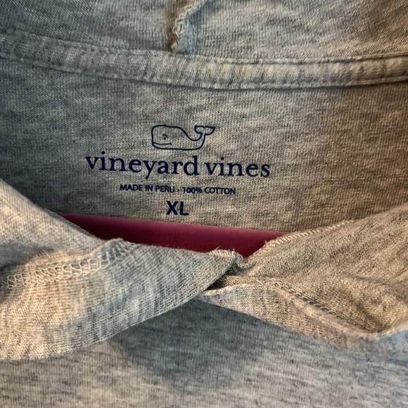 Vineyard Vines Hooded shirt - Picture 3 of 4